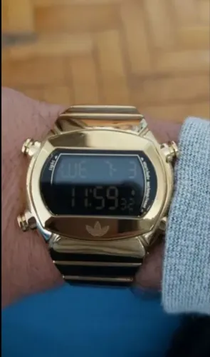 Relógio Adidas Dourado Digital