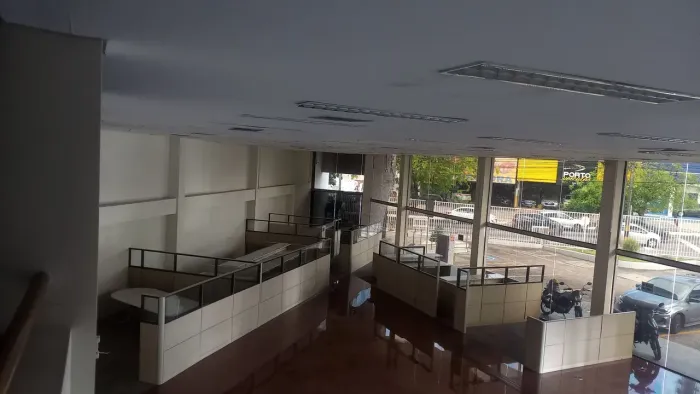 Lj ampla para clínica, comércio etc com estacionamento 45mil