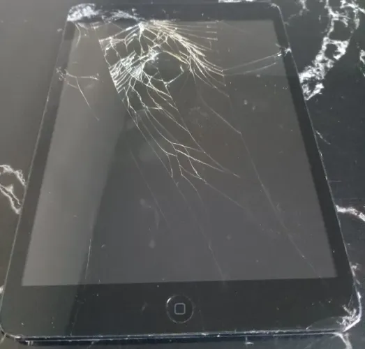 Ipad Apple tela quebrada,para retirar peças