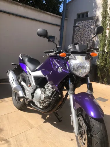 YAMAHA FAZER 250 ROXA - 2012/2013 - R$ 14.000