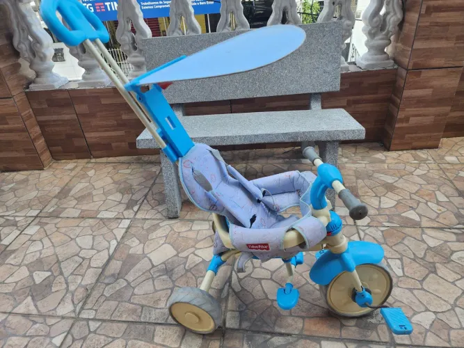 Triciculo Fischer Price Bebê Azul