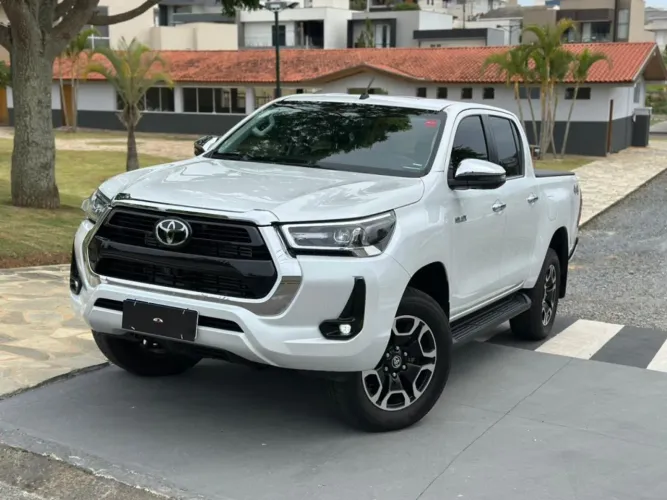Toyota Hilux CD 4X4 2.8 Diesel Aut. 2024