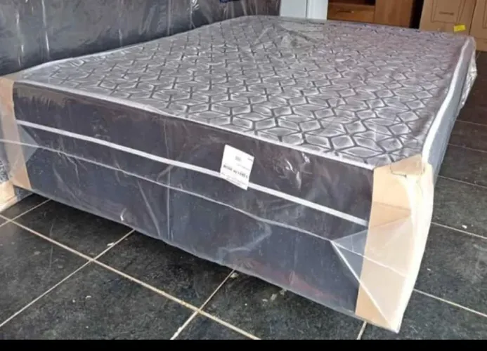 Cama Box de Casal - Novo