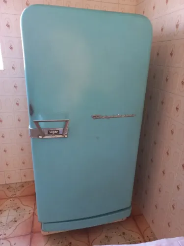 Geladeira Frigidaire