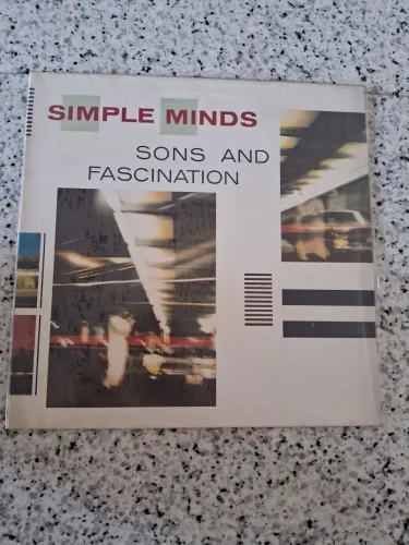 Disco de Vinil LP Simple Minds - Sons and Fascination (Importado)