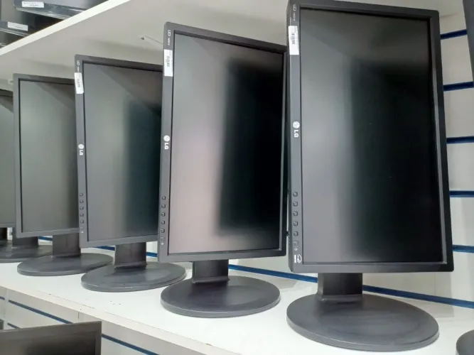 Monitor 19 led Widescreen Seminovo 