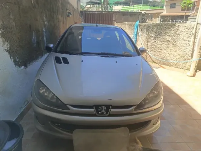 Peugeot 206 Techno/ Feline 1.6/ 1.6 Flex 16V 5P 2005