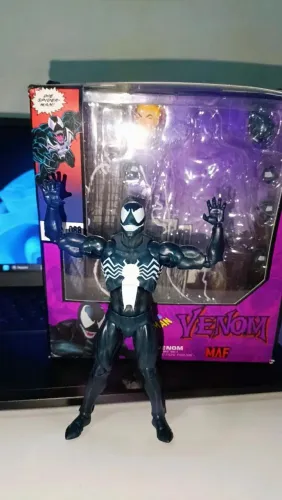Action Figure Venom - Mafex 088