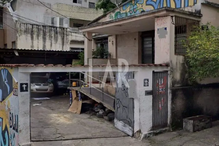 Casa Comercial à venda, 4 quartos, 5 vagas, Santo Antônio - Belo Horizonte/MG