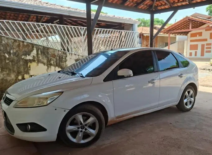 Ford Focus 1.6 S/se/se Plus Flex 8v/16v 5P 2013