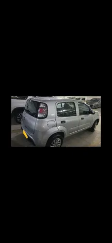 Alugo carro pra motorista de app 99 / uber 