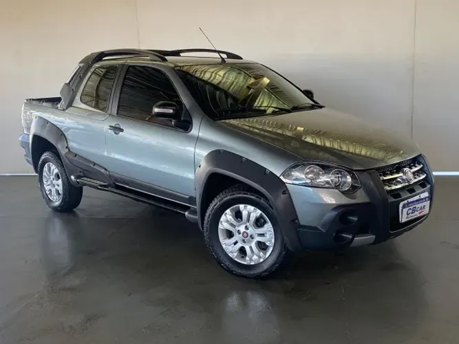 Fiat Strada Adventure1.8/ 1.8 Locker Flex CD 2010