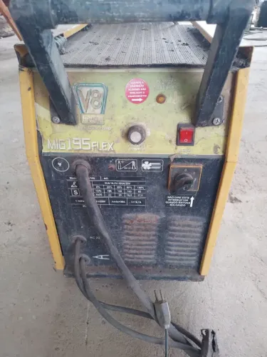 Máquina solda MiG com gás 