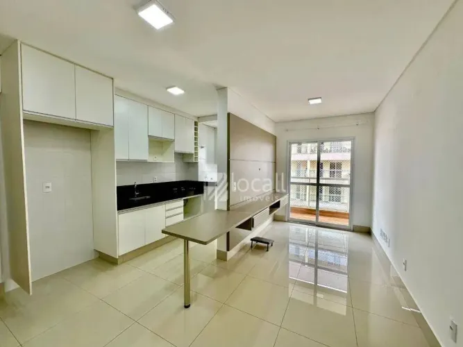 Apartamento com 1 dormitório para alugar, 50 m² por R$ 2.610,00/mês - Vila Imperial - São 