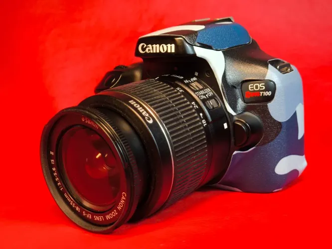 Canon t100