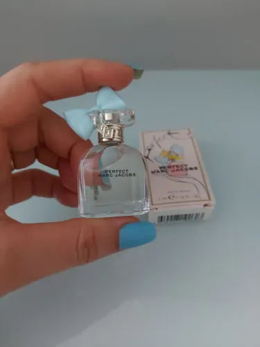 Perfume miniatura importado 