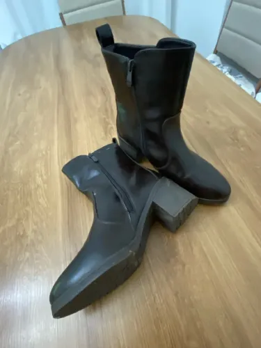 Bota Couro Marrom
