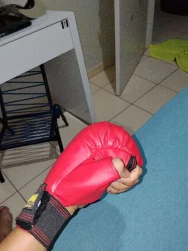 Luva shinai, para luta karatê