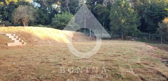 Chácara a 200 metros da Rodovia Don Gabriel, ao lado do Cond: Reserva da Serra - com 5.108