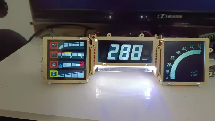 Painel digital Kadett GSI e Monza personalização 