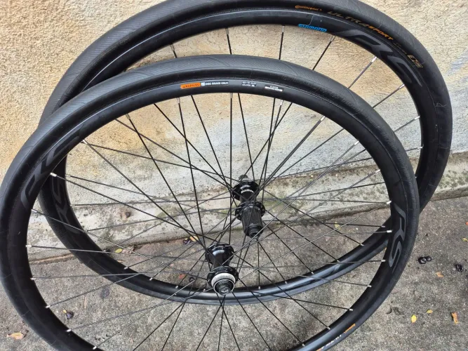 Rodas Shimano RS (Disco)