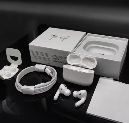 AirPods Premium