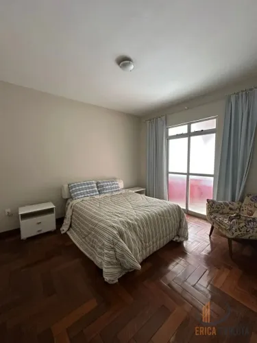 Apartamento para locação mobiliado situado ao Centro em Conselheiro Lafaiete MG