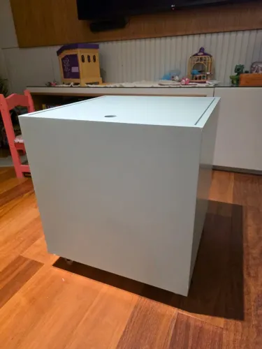 Baú para brinquedos / cobertas