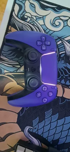 Controle de ps5 roxo semi novo com leve drift 