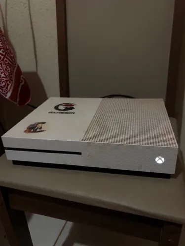 Vendo esse Xbox One S