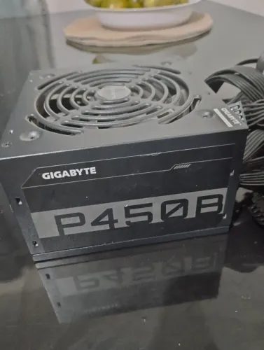 Fonte GigaByte P450B + Mouse Marvo M519 + Teclado mecânico AVPRO TKL