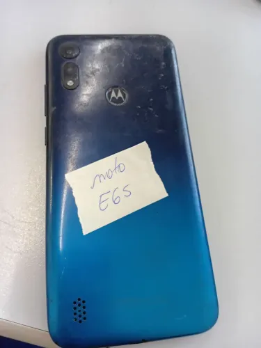 Moto e65