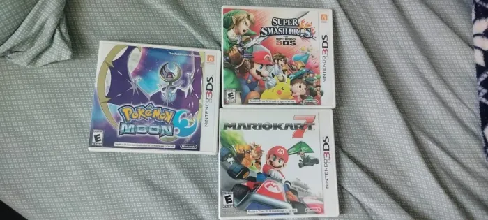 Jogos Originais Nintendo 3DS - Pokémon Moon, Mario Kart 7 e Super Smash Bros
