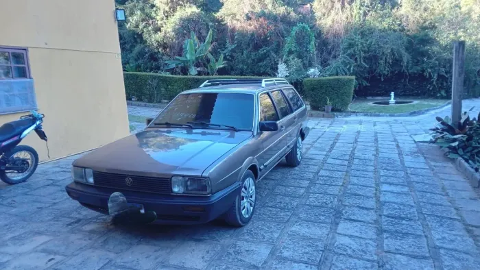 Volkswagen Santana Glsi / GLS 1.8/ 2.0 (álcool) 1988