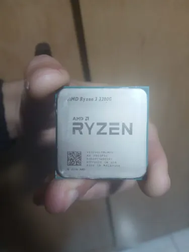 Ryzen 3 3200g