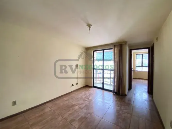 Quarto e sala com 39 metros quadrados no Centro - Juiz de Fora - MG