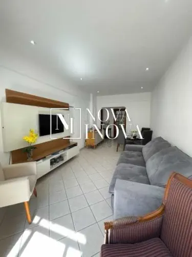 Apartamento : Padrão / Residencial / Copacabana