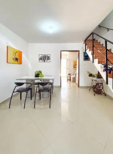 CASA 2 QUARTOS BAIRRO GUARANI