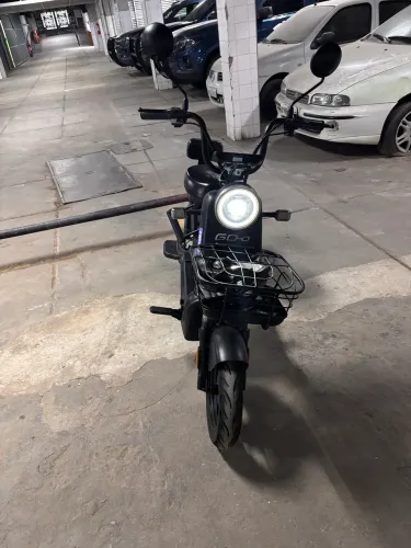 Scooter elétrica goo