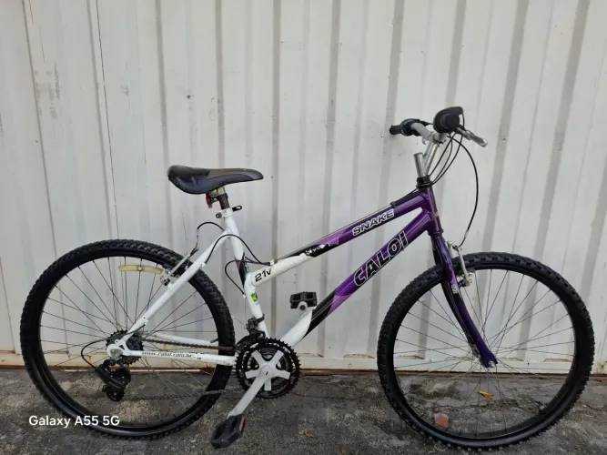 BICICLETA CALOI SNAKE ARO 26/21 MARCHAS SHIMANO.(POSSO ENTREGAR)