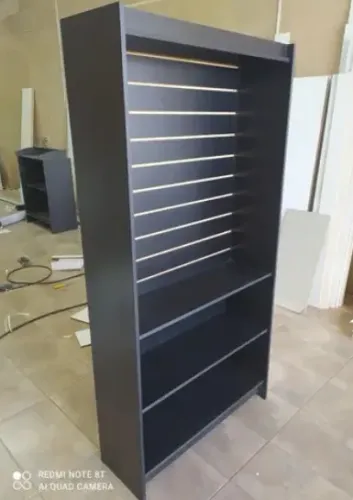 ESTANTE CANALETADA MDF PRETO COM 02 PRATELEIRAS - 100% MDF