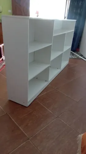 Balcão super conservado