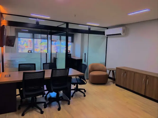 Sala comercial no Hom Lindoia