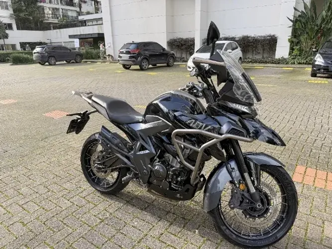 Zontes T350X 2025 Único Dono 5.100 km Chave Reserva Revisada na Concessionária
