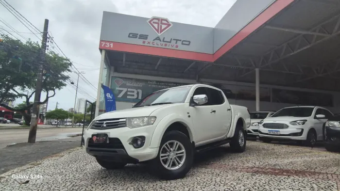 Mitsubishi L200 Triton HPE 3.5 CD V6 24V Flex Aut. 2016