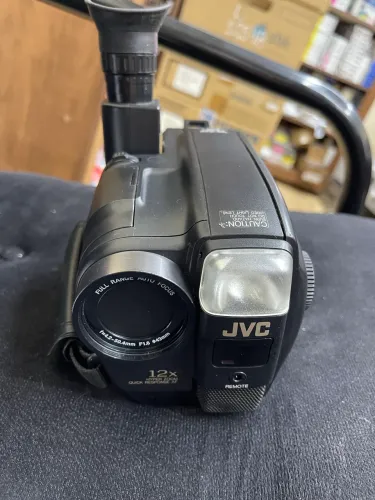 Filmadora JVC MiniDV 12x Hyper Zoom NAO LIGA