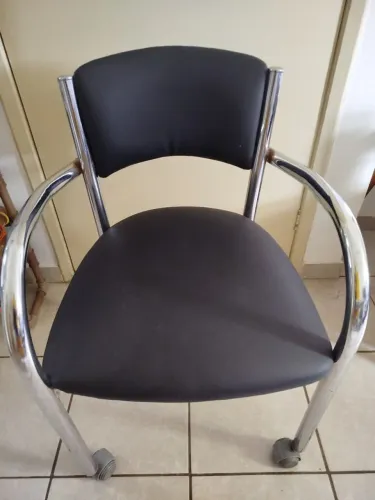 Cadeira pra escritório 