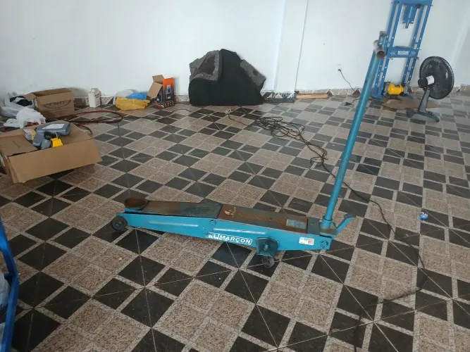 Ferramentas pra fazer serviços mecânico 