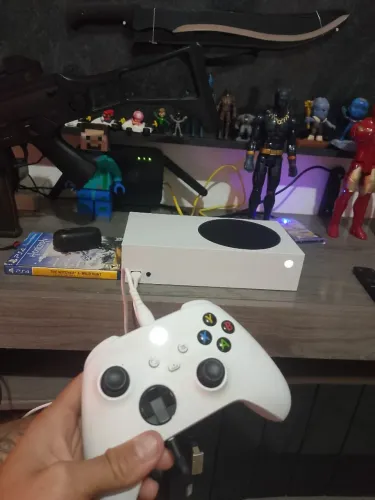 Xbox série s com muitos jogos