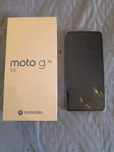 Vendo moto G75 256GB novo na caixa acompanha carregador original e nota fiscal